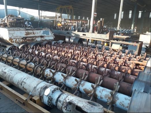 Eixos de esteira transportadora