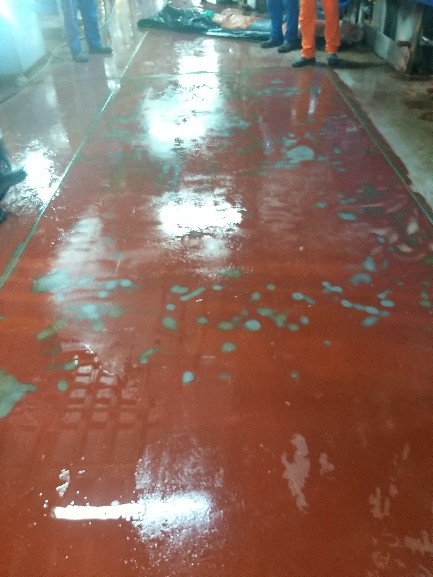 Piso FPSO remoção total de epoxi e corrosão